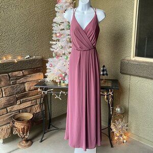 F038 David’s Bridal True Wrap Formal Dress in Chianti (Size 8) 🍷💜